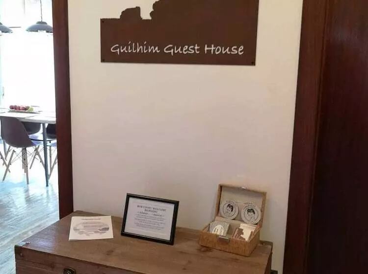 پانسیون Guilhim Guest House