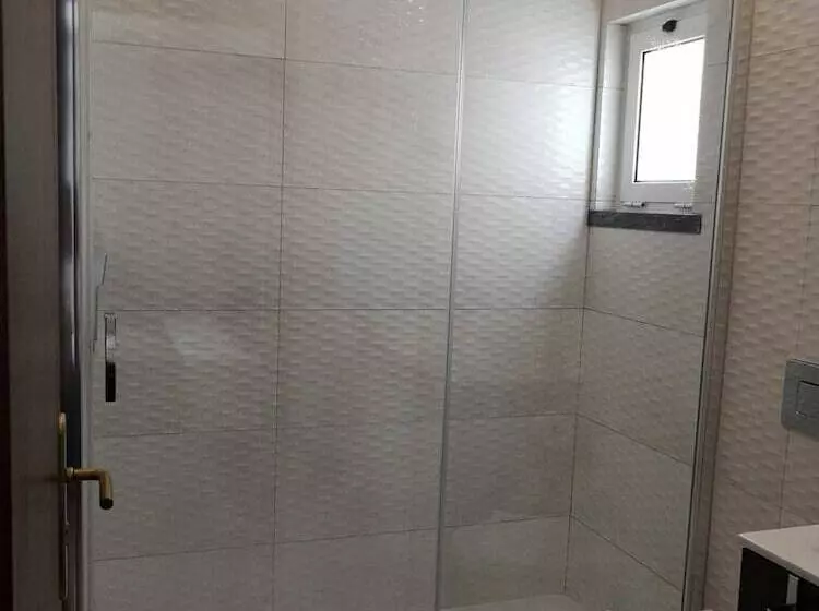 پانسیون Guilhim Guest House