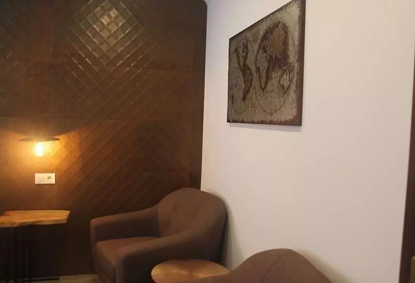 پانسیون Guilhim Guest House