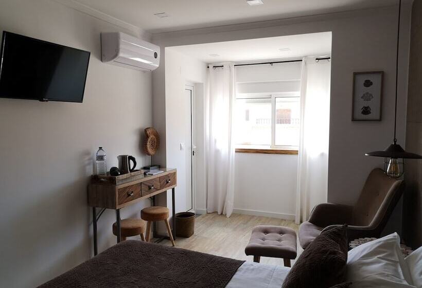 بنسيون Guilhim Guest House