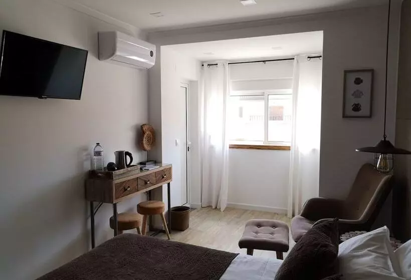 پانسیون Guilhim Guest House