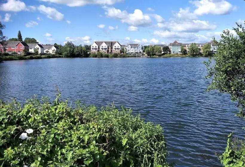 ペンション Mallard Cottage Guest House