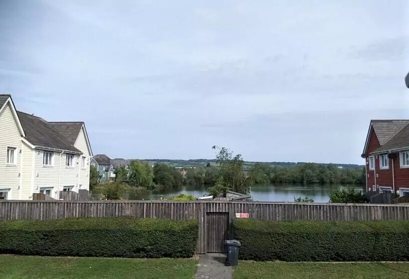 ペンション Mallard Cottage Guest House