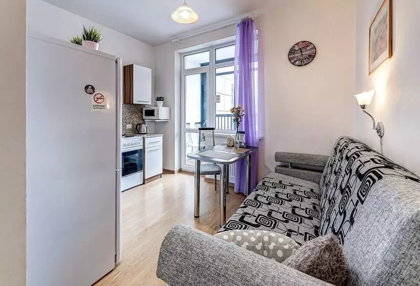 Apartments Vesta On Admiral Cherokov St