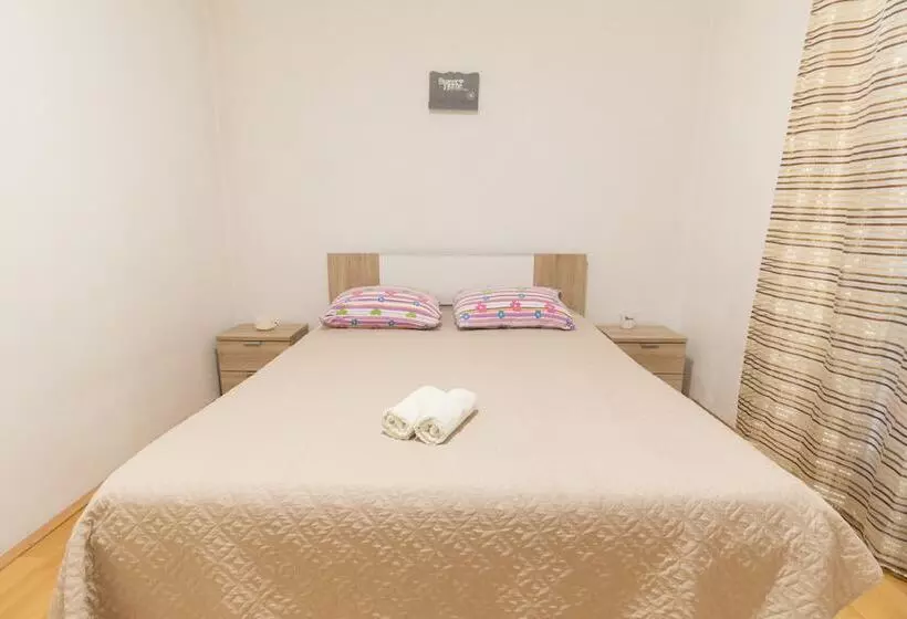 Beautiful Apartment Petra