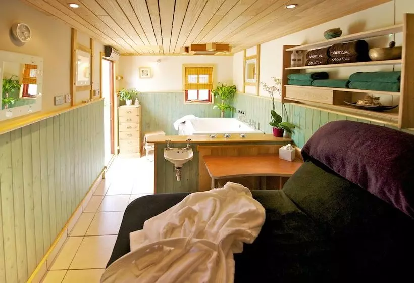Aamiaismajoitus (B&B) The Middle Piccadilly Rural Retreat