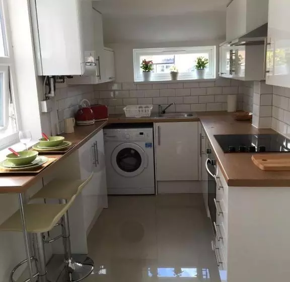 Townhouse @ 97 Edleston Road Crewe