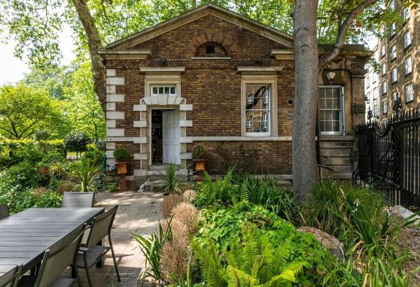 Fantastically Unique House For 3 With Large Garden