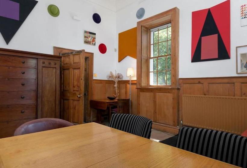 Fantastically Unique House For 3 With Large Garden