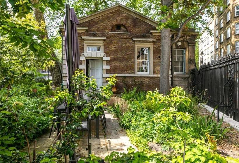 Fantastically Unique House For 3 With Large Garden