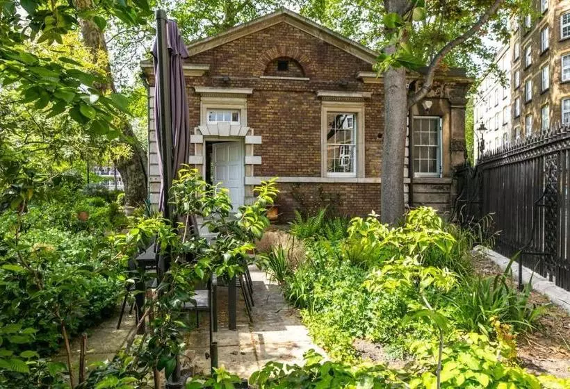 Fantastically Unique House For 3 With Large Garden