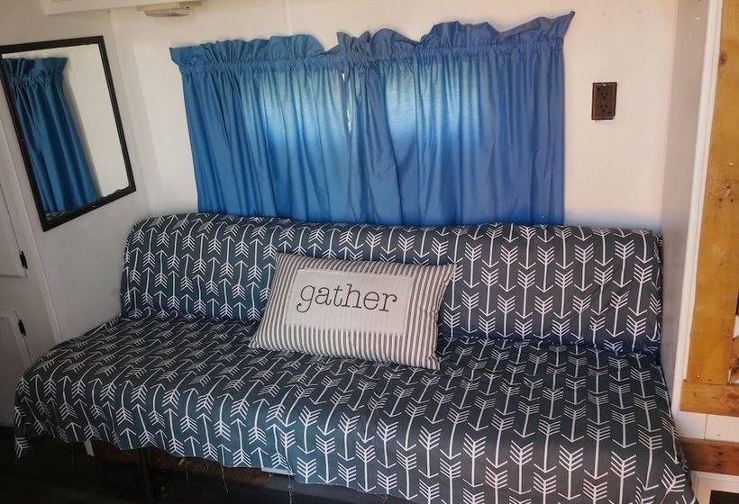 Happy Trails Campground & Mini Motel