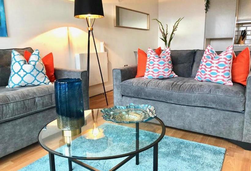 Heart Of Sheffield City With Balcony Views And Modern Decor