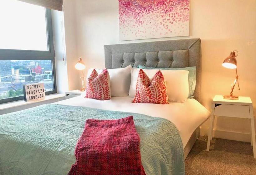 Heart Of Sheffield City With Balcony Views And Modern Decor