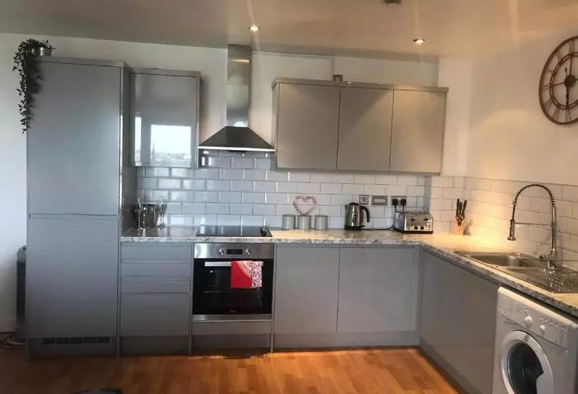 Heart Of Sheffield City With Balcony Views And Modern Decor