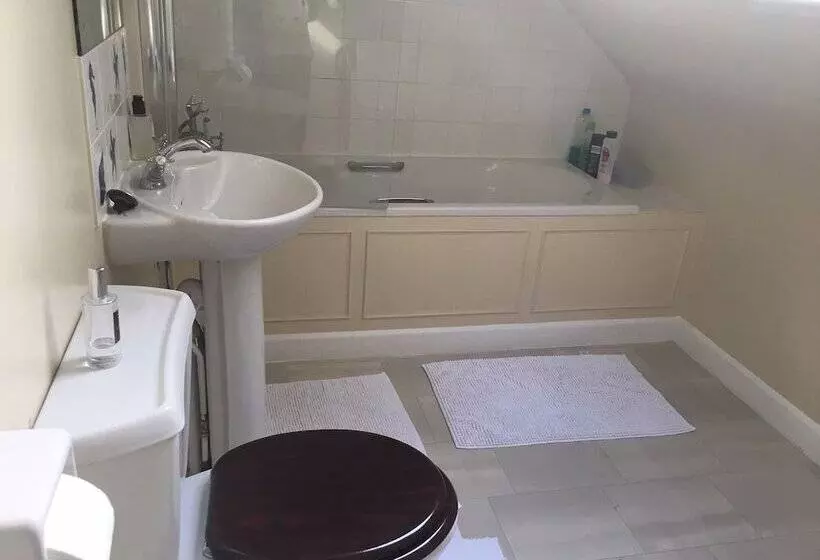 Majatalo Chalkcroft Lodge