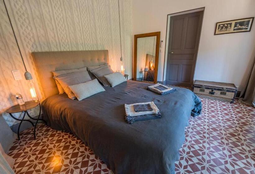 ペンション La Fontasse