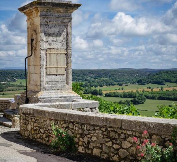 ペンション La Fontasse