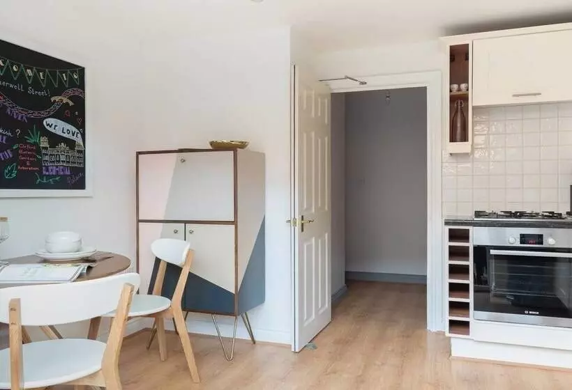 The St Clements Townhouse Bijou Central