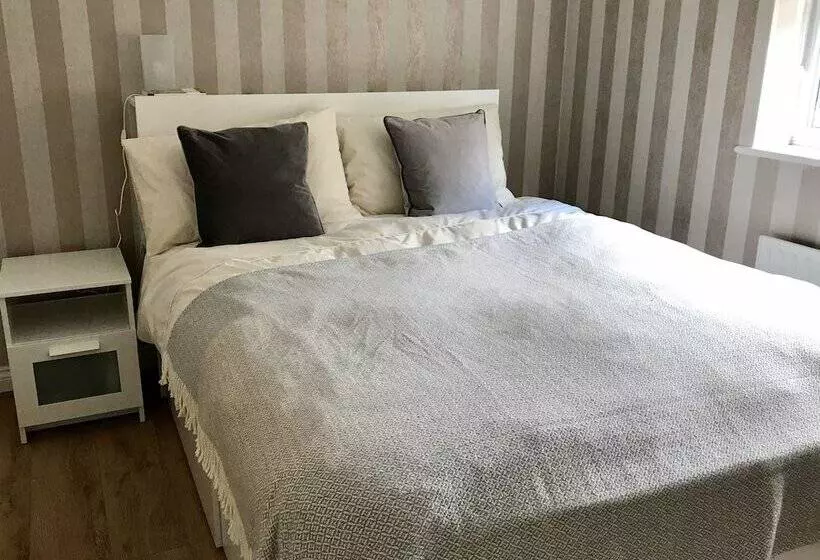 The St Clements Townhouse Bijou Central