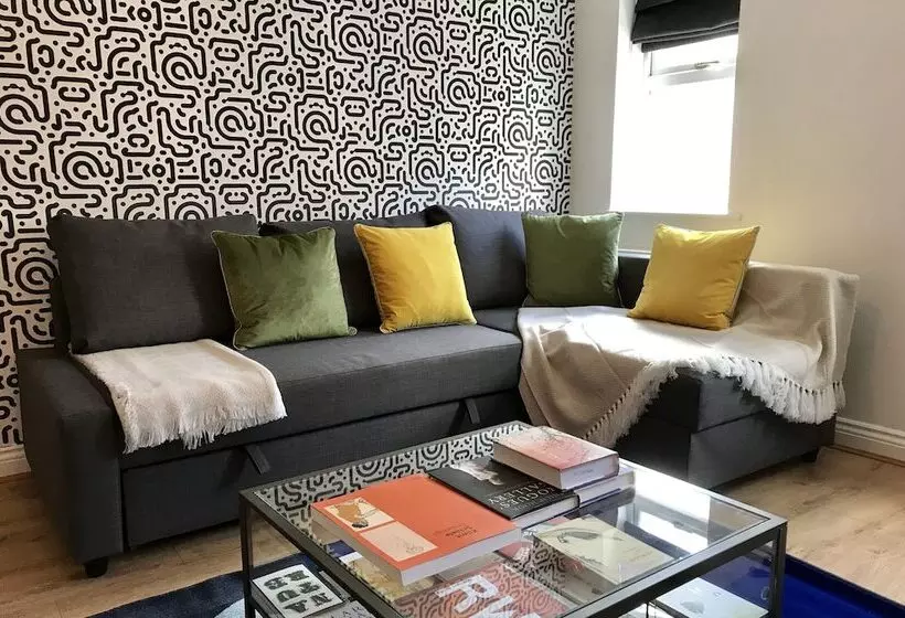 The St Clements Townhouse Bijou Central