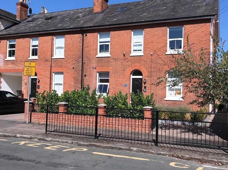 1 Helena Studio Apartment