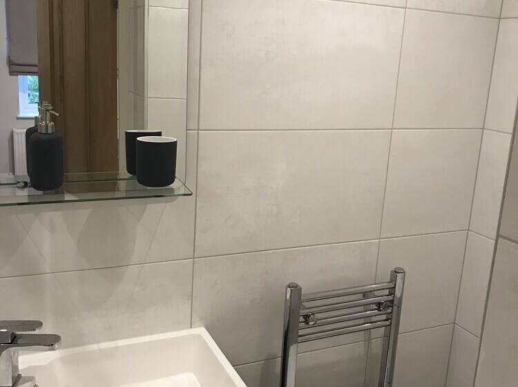 1 Helena Studio Apartment