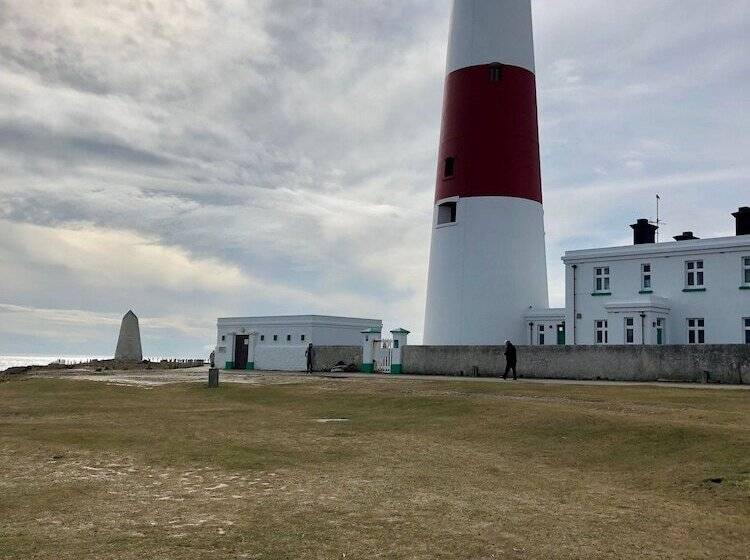 Bed and Breakfast Belhuish Farmhouse