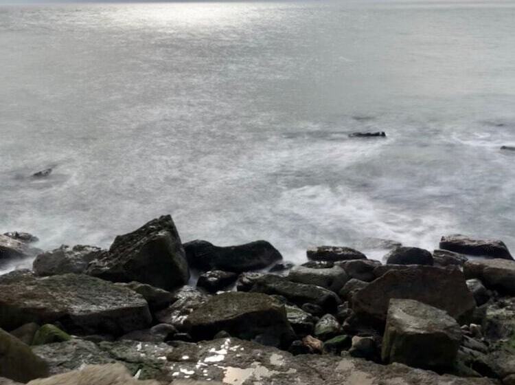 Bed and Breakfast Belhuish Farmhouse