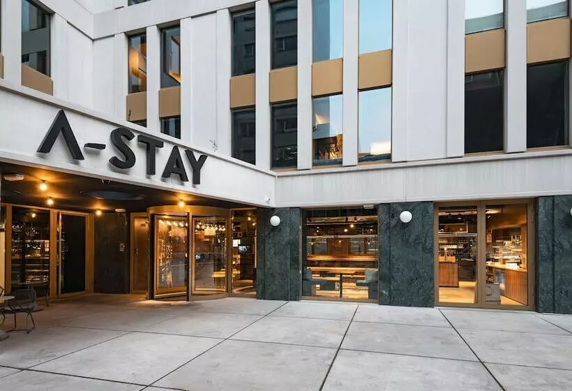 هتل Astay Antwerp