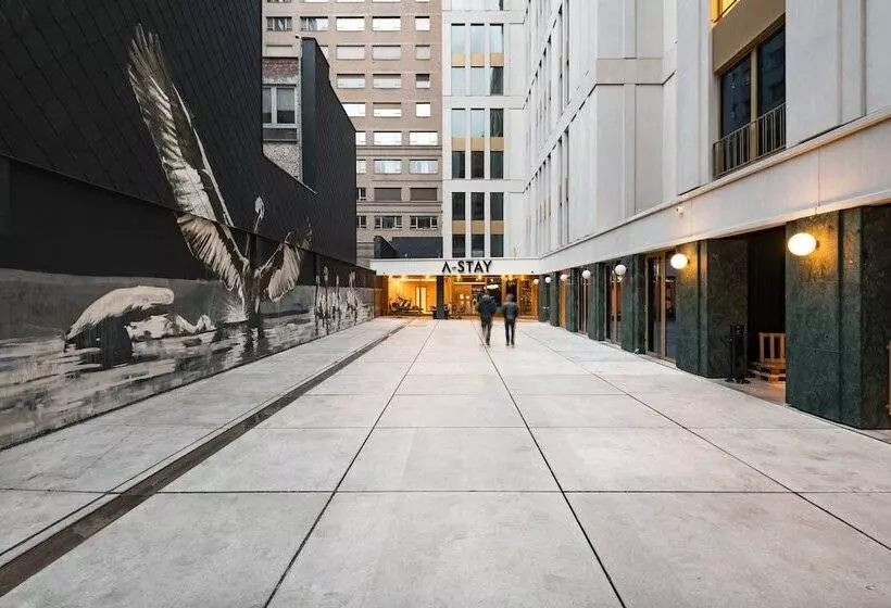 هتل Astay Antwerp