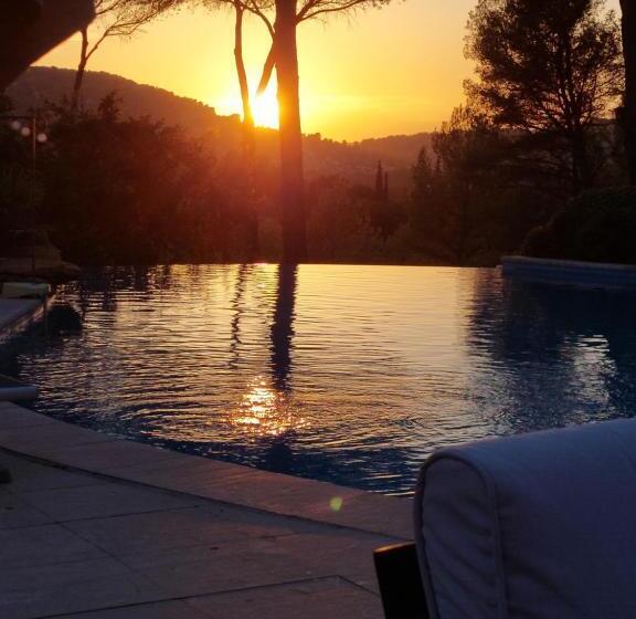 Une Pause En Provence