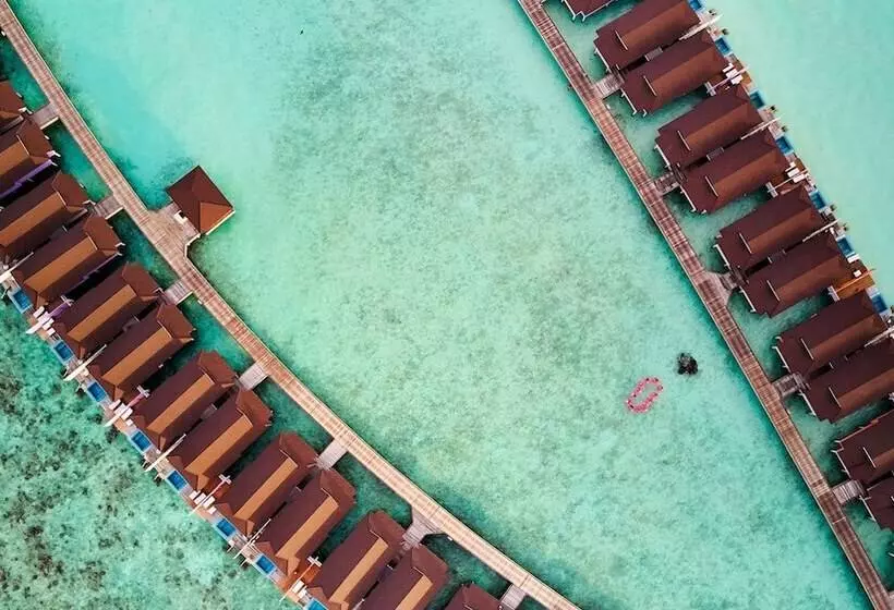 استراحتگاه The Standard, Huruvalhi Maldives