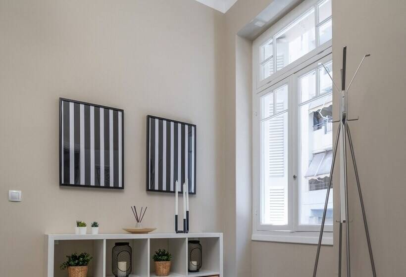 Nemeseos 80m² Homm Apartment With Roof Garden And Pool