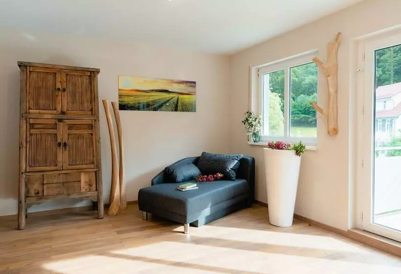 Apartment Schwarz Waldperle