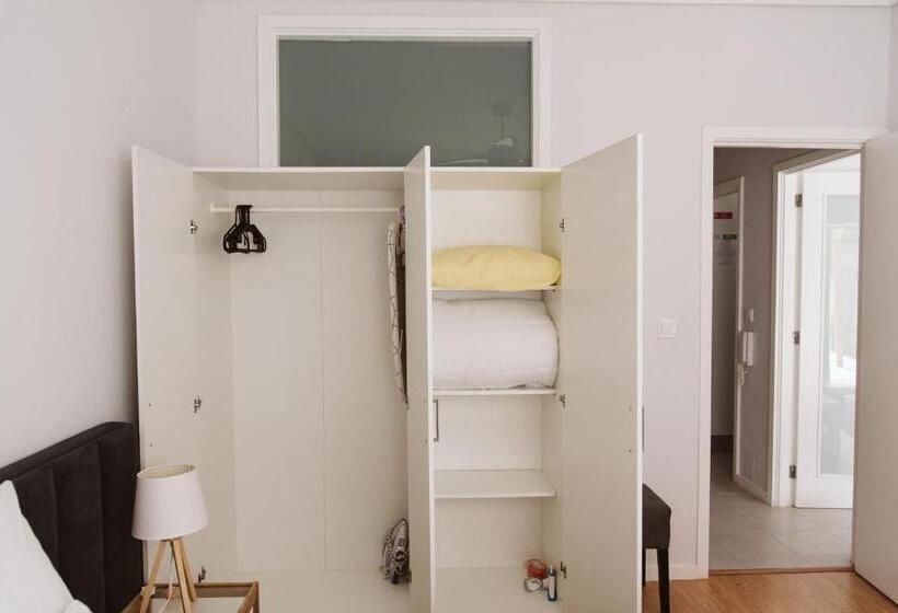 Gaia Central Apartment