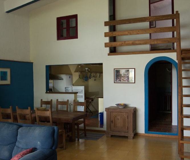 La Escuela Del Campo