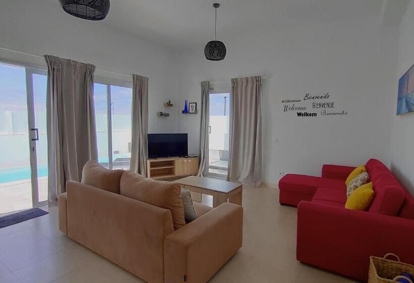 Villa La Asomada, Playa Blanca