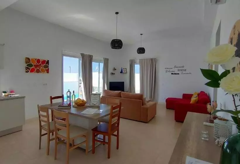 Villa La Asomada, Playa Blanca