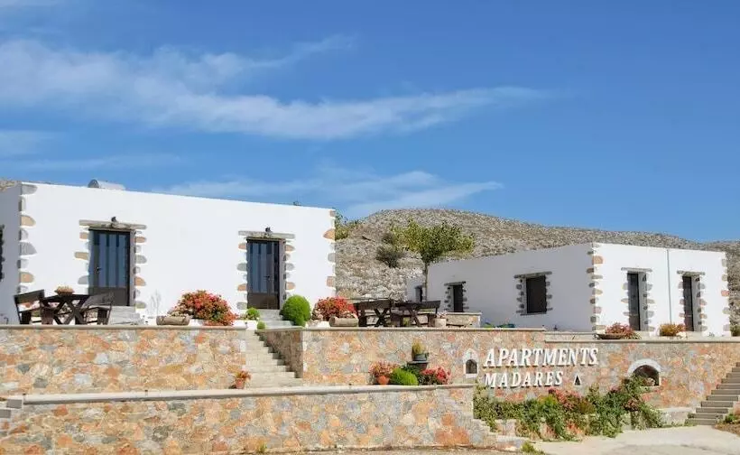 Traditional Apartments Madares