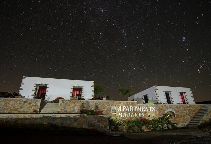 Traditional Apartments Madares