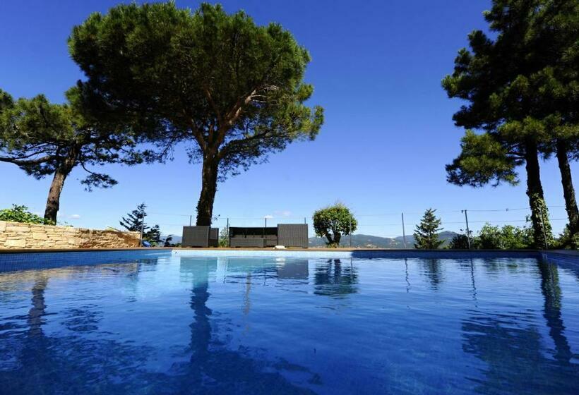 Villa With Magic View Of Bay Of Saint Tropez