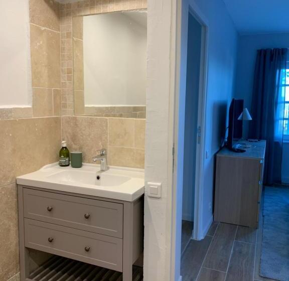 Villa With Magic View Of Bay Of Saint Tropez