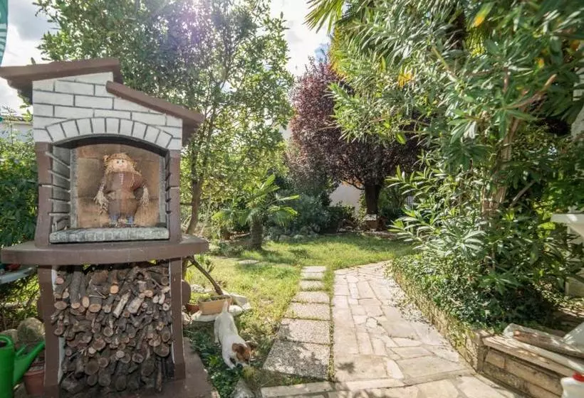 Apartments Zrinka 793