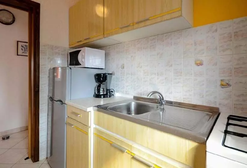 Apartments Zrinka 793