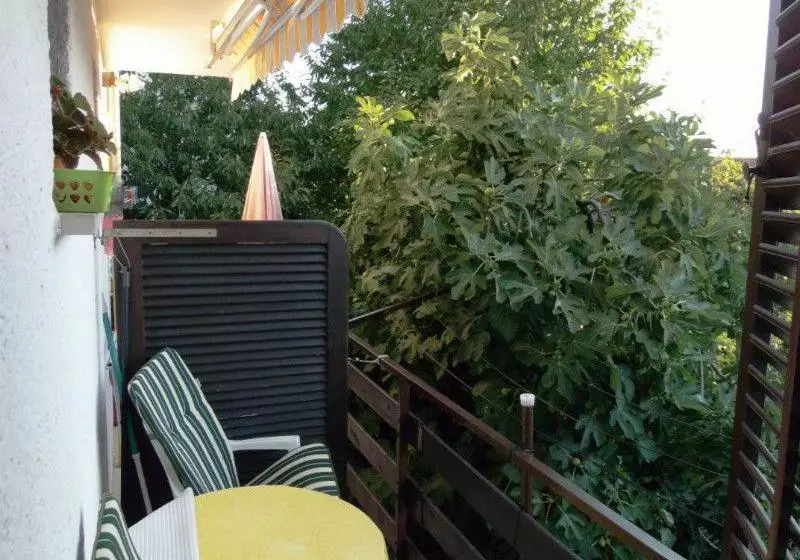 Apartments Zrinka 793