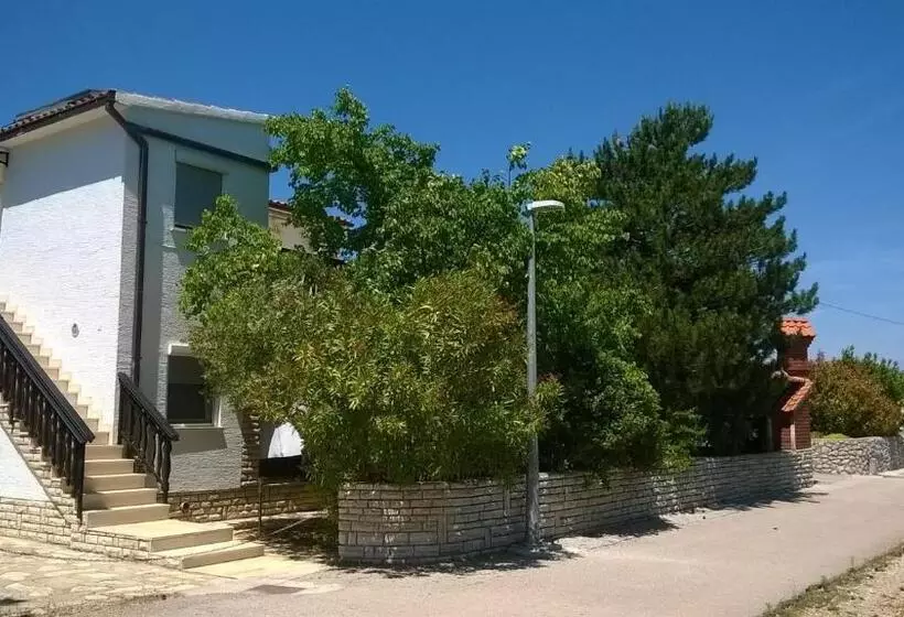 Apartments Carev 1293