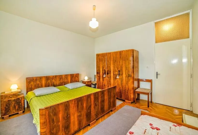 Apartments Poljak