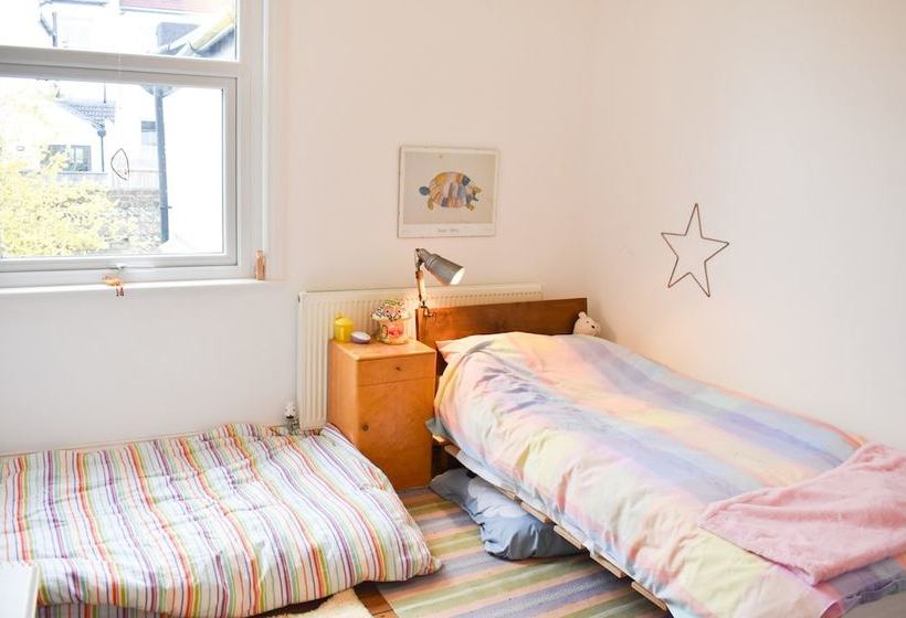 Beautiful Seven Dials Family House