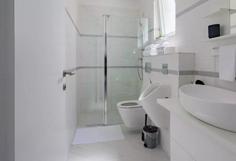 Villa Compass Luxury In A Natural Bay